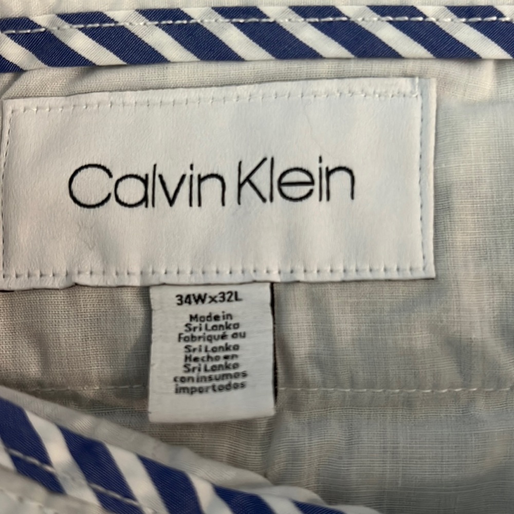 Calvin Klein men’s dress pants size 34 x 32 gently used